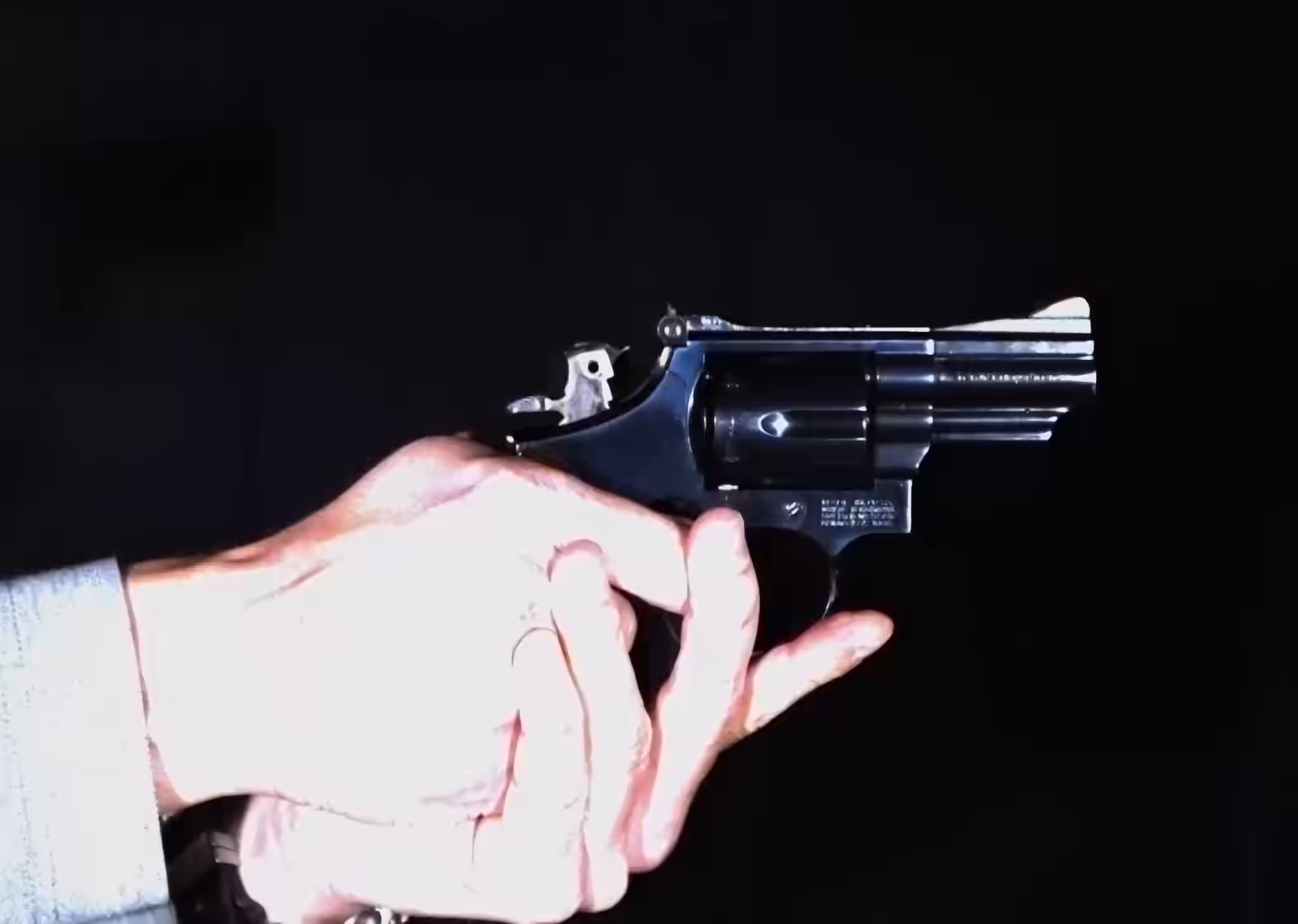 revolver shot